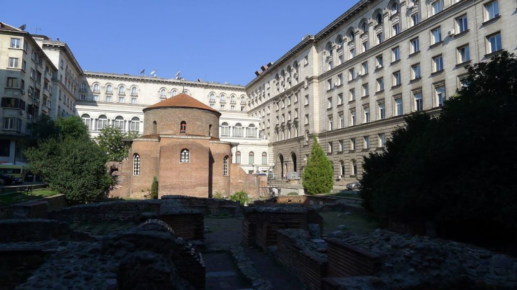 古羅馬遺蹟中的聖喬治教堂（The Rotunda St. George &#8211; Sofia）